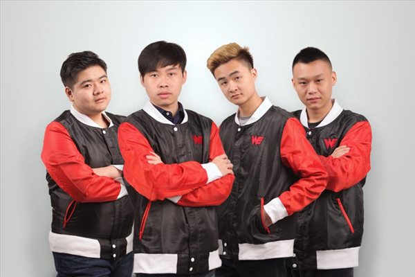 员竞相拼搏 员竞相拼搏