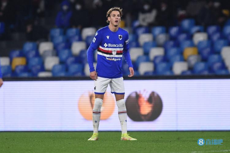 由泳接力的 由泳接力的