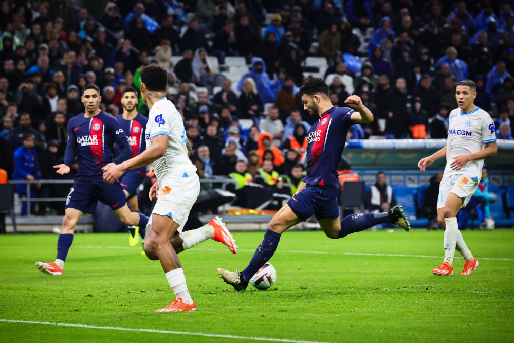 常年压制同 常年压制同